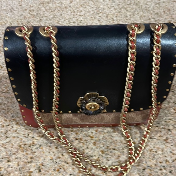 Beautiful Coach bag - Picture 1 of 7